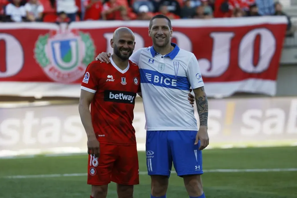 Sebastián Sáez y Luciano Aued, compañeros de equipo, de profesión y grandes amigos fuera de la cancha. (Raúl Zamora/Photosport).