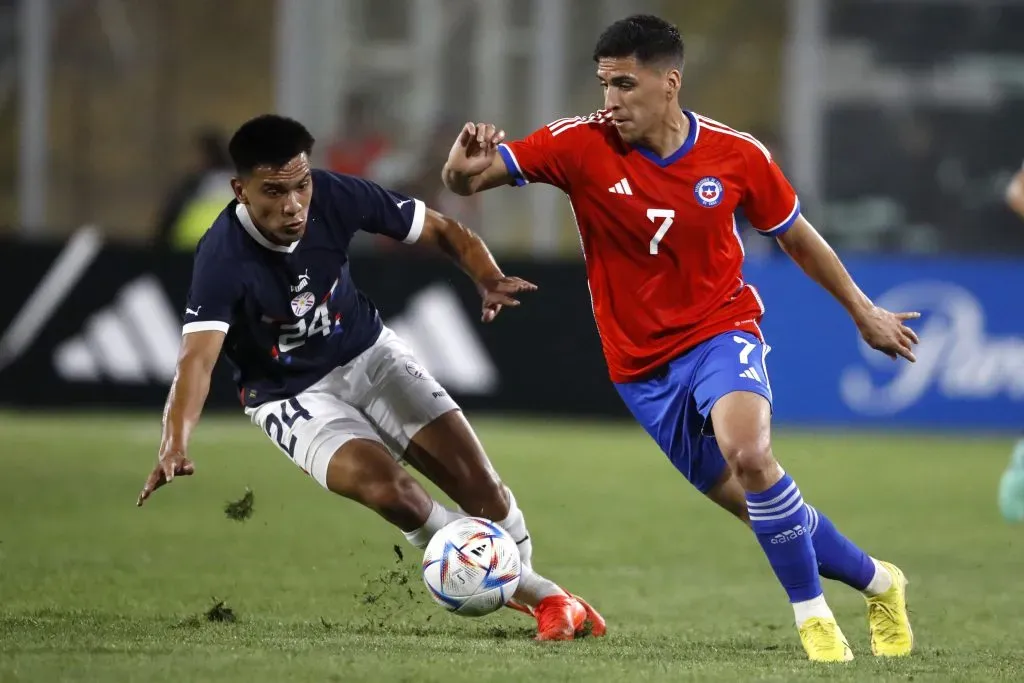Marcelino Núñez no podrá jugar ante Paraguay por las Eliminatorias 2026 en la fecha 5. (Andrés Piña/Photosport).