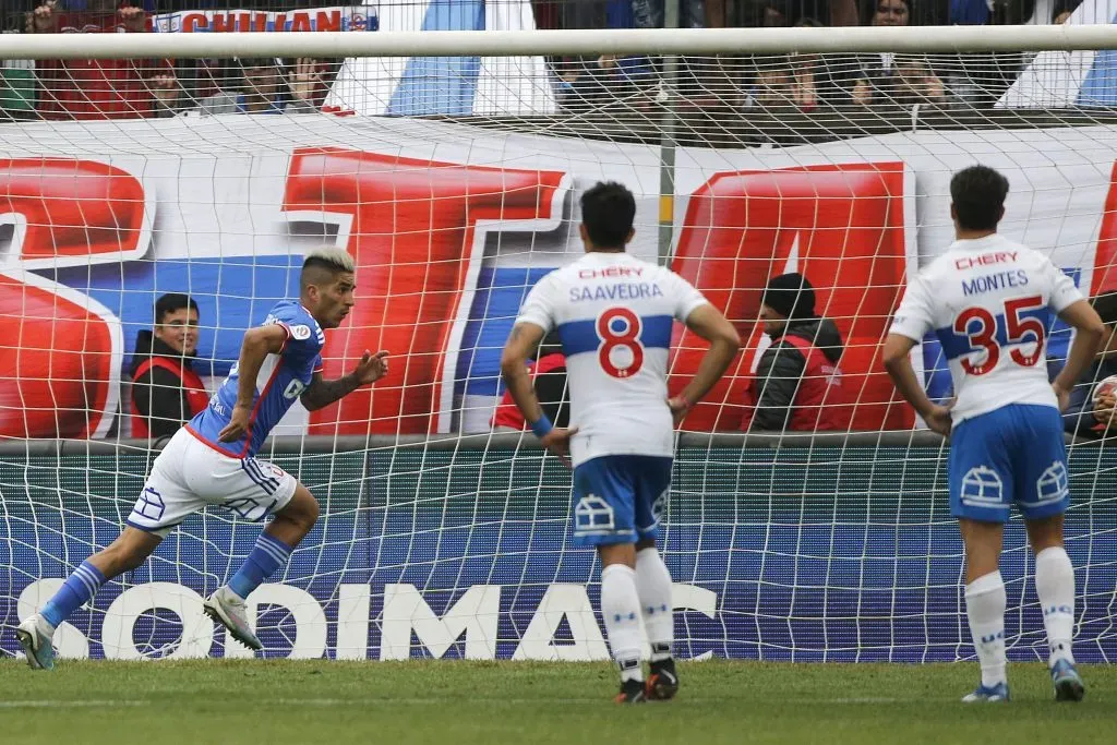 Leandro Fernández anotó doblete ante la UC | Photosport