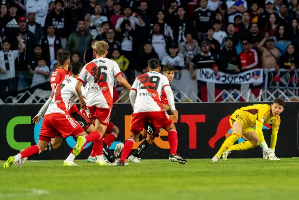 Martín Ballesteros tras un achique espectacular ante Miguel Borja en su estreno por Colo Colo. (Foto: Guille Salazar/RedGol).