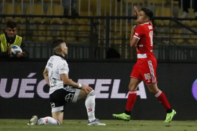 Pablo Solari le convirtió a Colo Colo en un partido amistoso jugado en Viña del Mar en 2022. (Andrés Piña/Photosport).