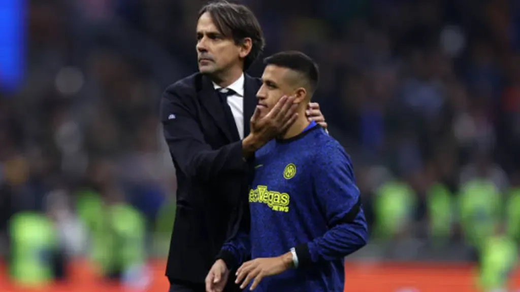 Simone Inzaghi reveló que Alexis Sánchez no volvió bien de la selección chilena. Foto: Getty Images.