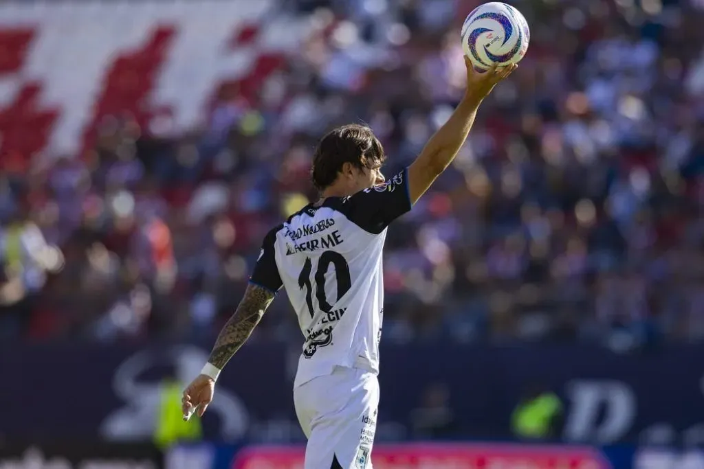 Joaquín Montecinos terminó la temporada en México y debe regresar el 4 de diciembre a Tijuana. | Foto: Club Querétaro