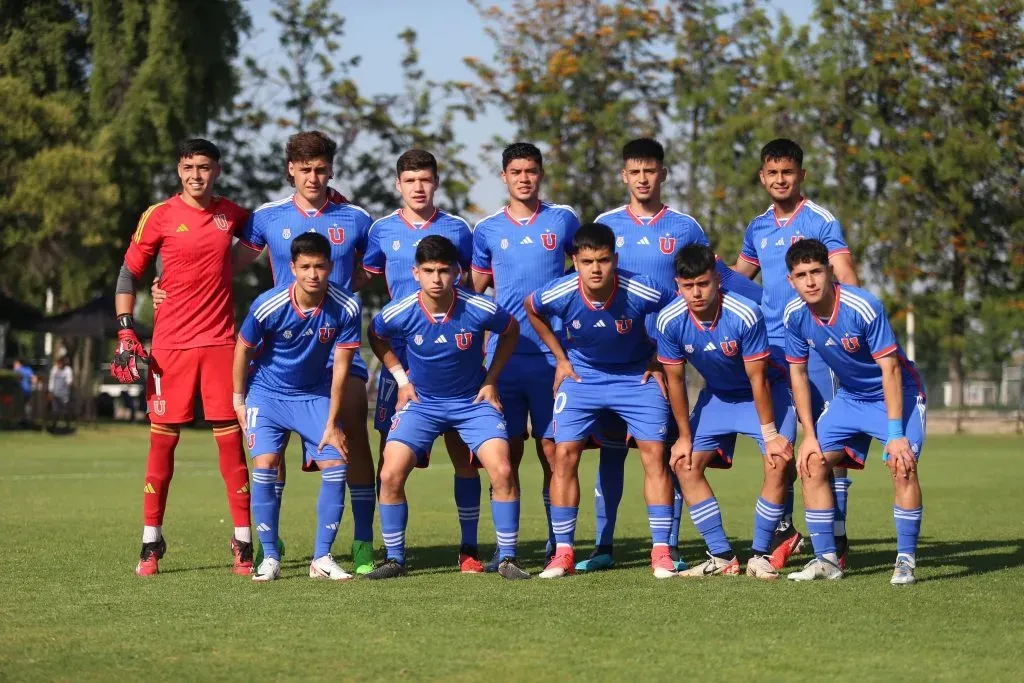 La juvenil de la U buscará el paso a la final del Campeonato de Proyección sin figuras claves. (Foto: U. de Chile)