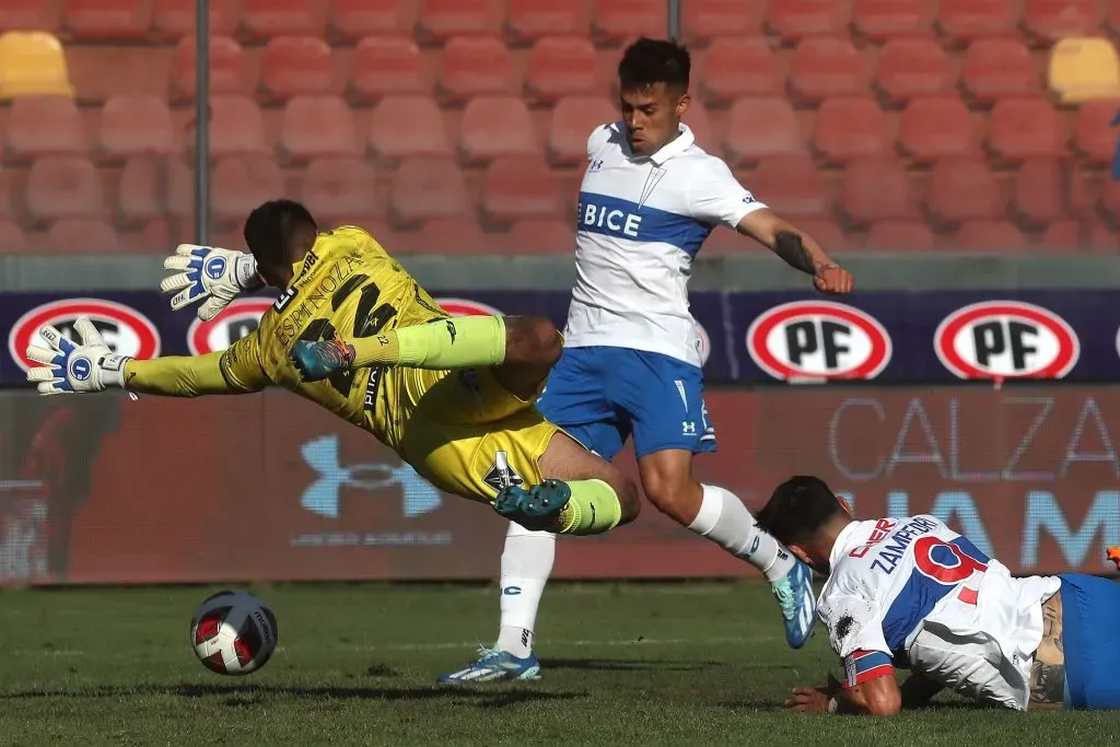 El segundo gol que Alexander Aravena le anotó a Deportes Copiapó. (Jonnathan Oyarzun/Photosport).