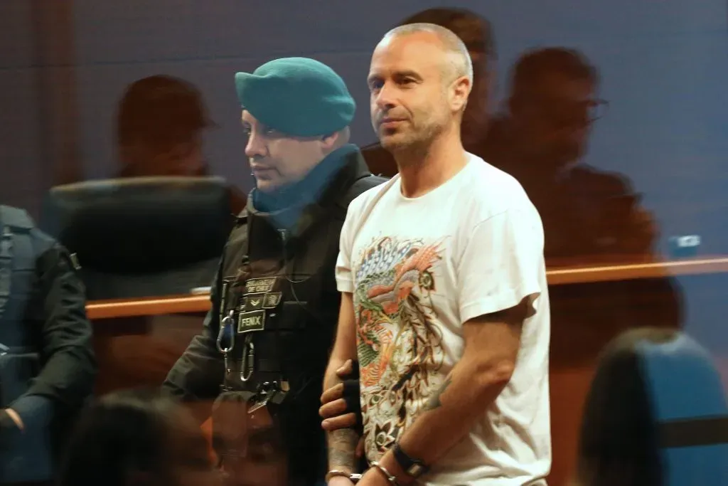 Santiago, 7 de diciembre de 2023
 Se da lectura a la sentencia condenatoria contra Francisco Solar y Monica Caballero, como autor y complice, respectivamente, de colocacion y activacion de artefactos explosivos.
Javier Salvo/Aton Chile