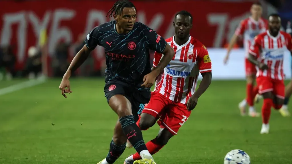 Manchester City derrotó al Estrella Roja sufriendo en el final. Foto: Getty Images.