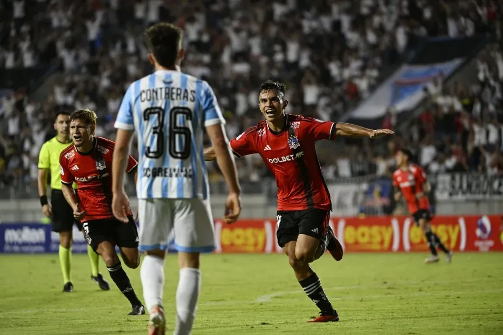 Vicente Pizarro celebra su gol contra Magallanes en Copa Chile
