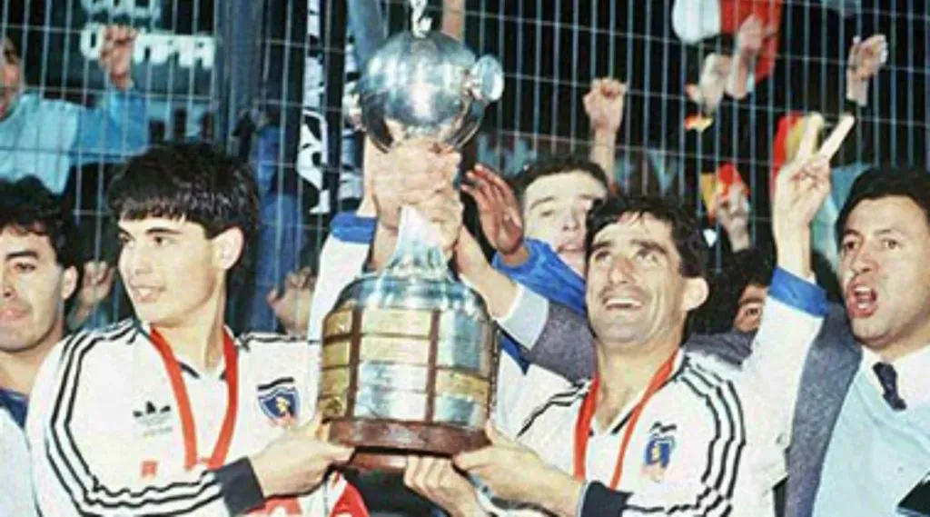 La Libertadores de Colo Colo ganada en 1991 ha servido como clave para los hinchas albos.