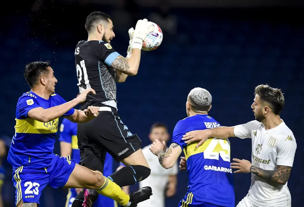 Ojo con Arias: Racing sumará otro arquero.