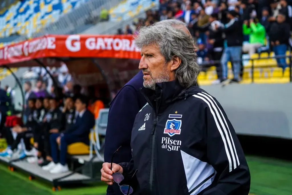 Daniel Morón todavía no ha podido dar con un entrenador para Colo Colo. | Foto: Guillermo Salazar.