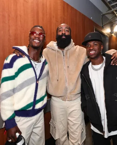 Camavinga y Vinícius de gira por Estados Unidos