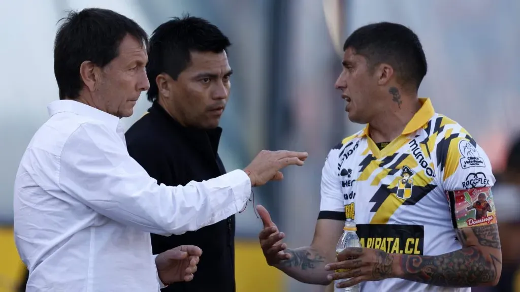 Rubén Farfán tuvo una discusión con Nano Díaz en el Santa Laura. Y días después anunció su salida de Coquimbo Unido. Foto: Photosport.