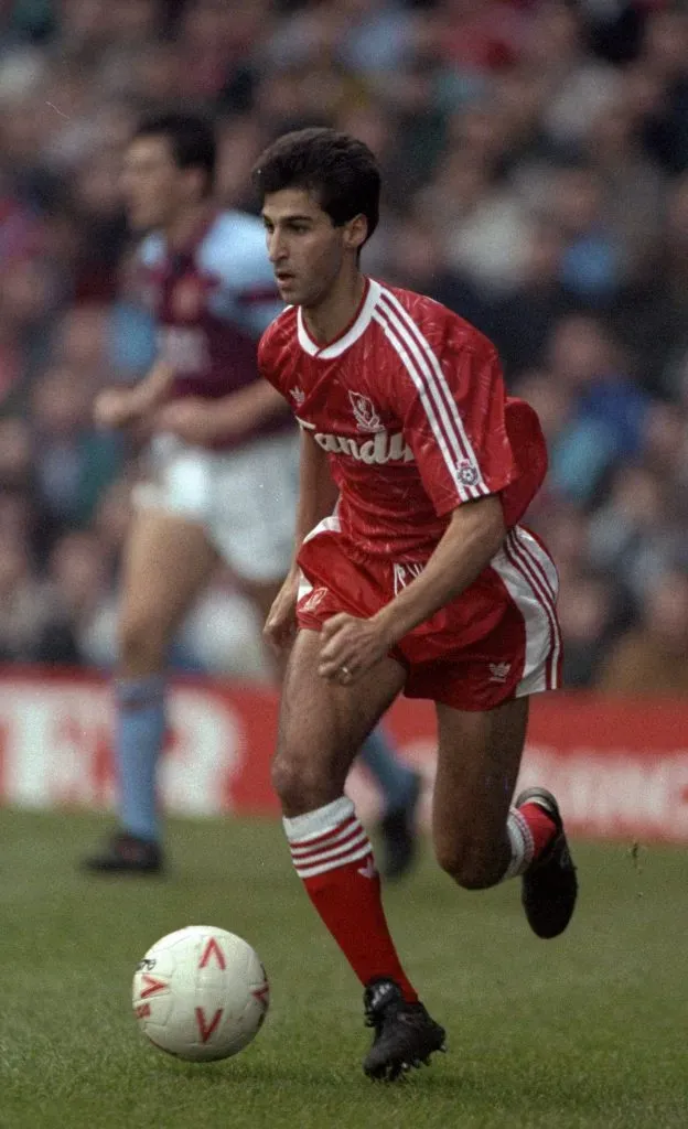 El Liverpool y su clásica camiseta de 1991