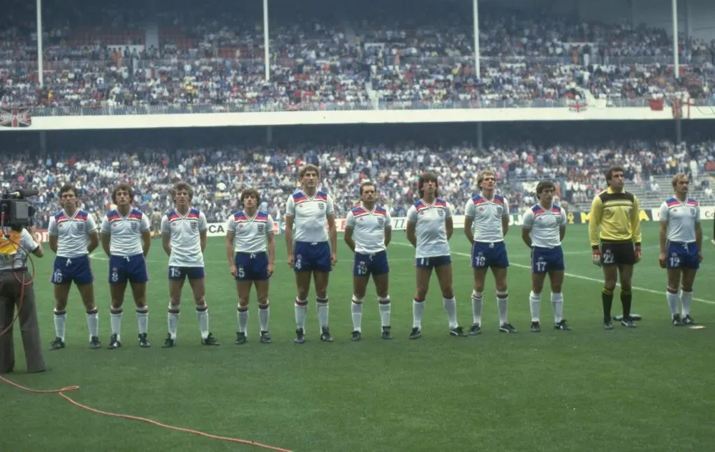 Inglaterra jugó el Mundial de 1982 con una linda camiseta