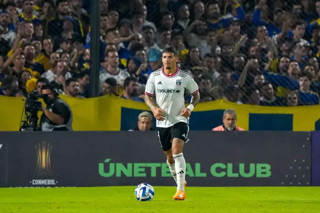 Para Borghi el uruguayo Alan Saldivia es uno de los jugadores más exportables de Colo Colo. | Foto: Guillermo Salazar.