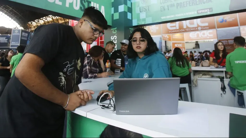 Quedan pocas horas para postular a las universidades