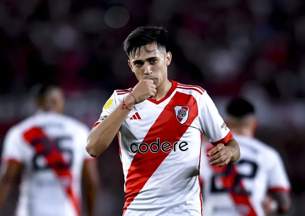 La venta de Pablo Solari terminó con Colo Colo sancionado por la FIFA. | Foto: Getty Images