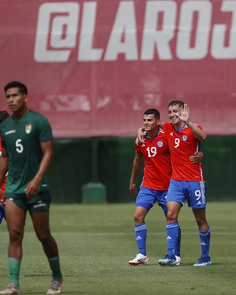 Luciano Arriagada se matriculó con dos goles para darle el triunfo a Chile ante Bolivia. Foto: Carlos Parra, Comunicaciones FFCh.