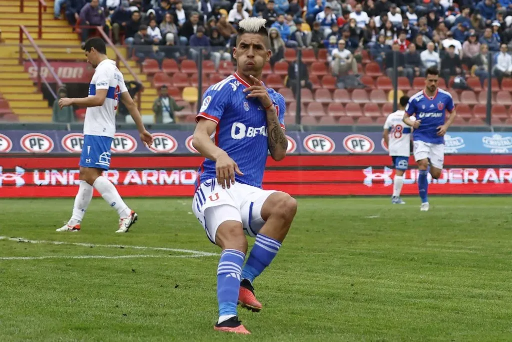 Leandro Fernández fue el goleador de la U en la última temporada y en Argentina lo miran de cerca. Foto: Photosport.