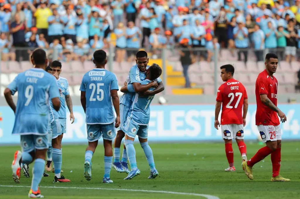 Sporting Cristal no tuvo piedad con Universidad Católica y los derrotó por 4-0. Imagen: Photosport.
