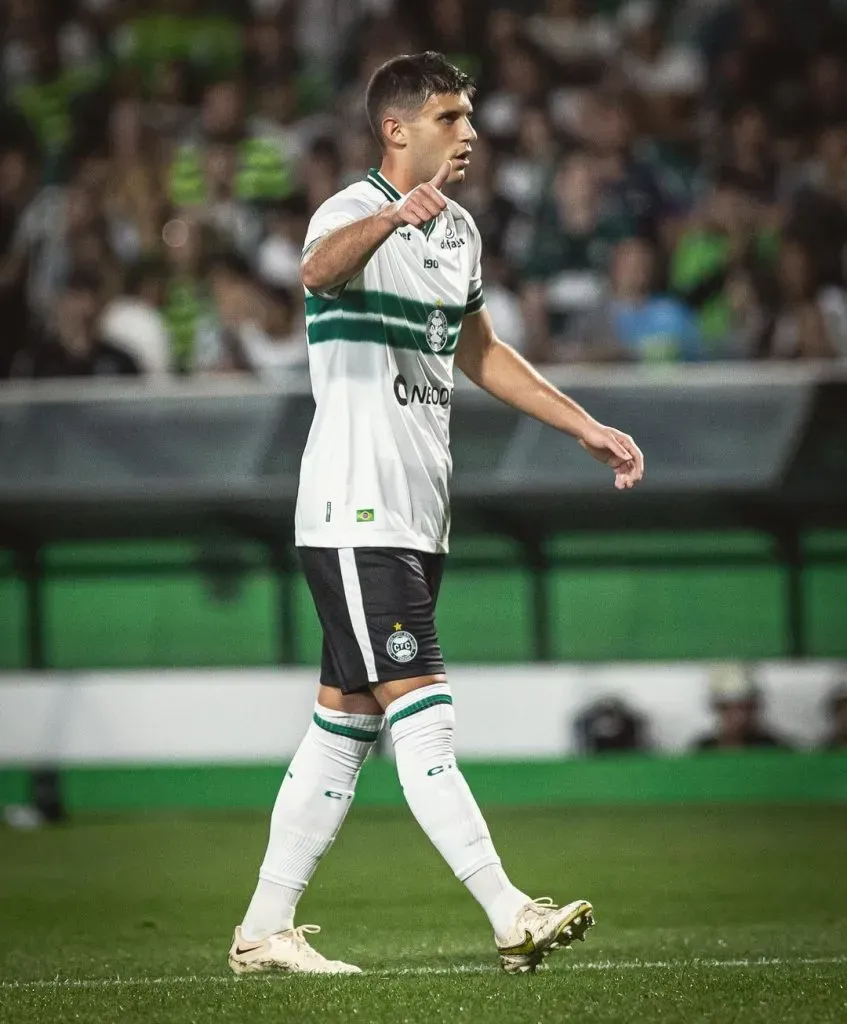 Benjamín Kuscevic, lo quiere la UC pero tiene contrato con Coritiba (Instagram)