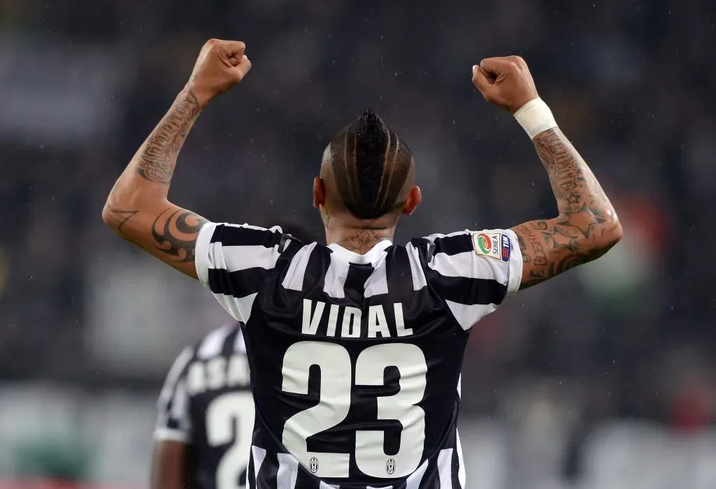 Arturo Vidal en Juventus, en uno de sus mejores momentos futbolísticos con la 23 en la espalda. Imagen: Getty.