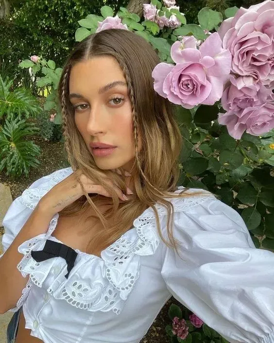 Hailey Bieber