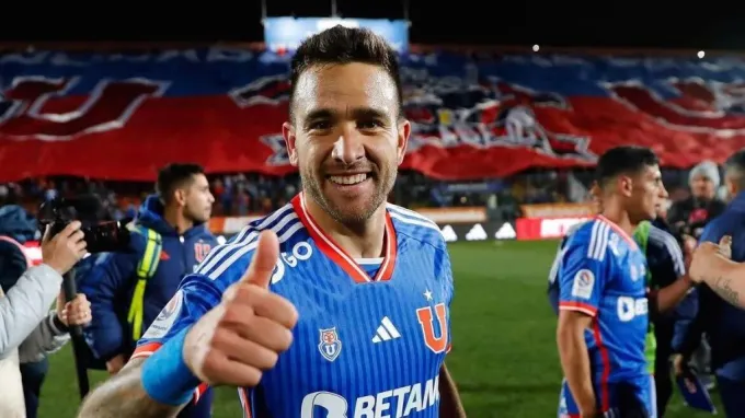 Matías Zaldivia es el primer capitán de la U en el 2024. Foto: Photosport.