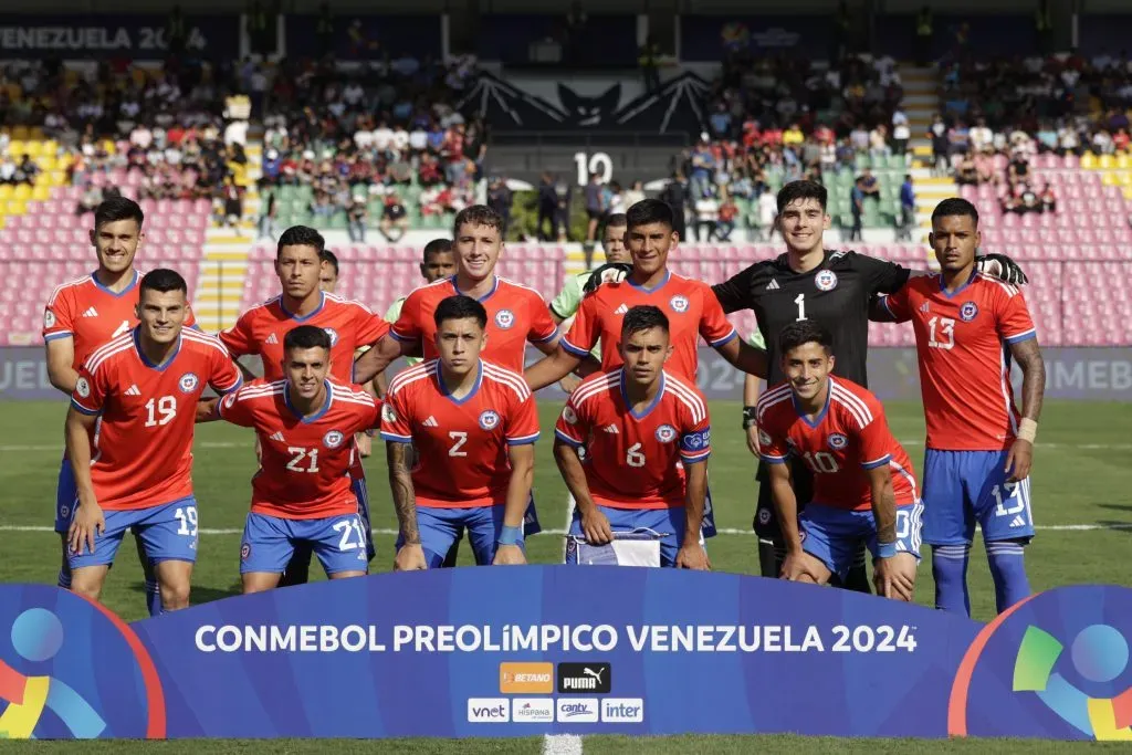 El once titular: la Roja debutó con derrota ante Perú en el Preolímpico.