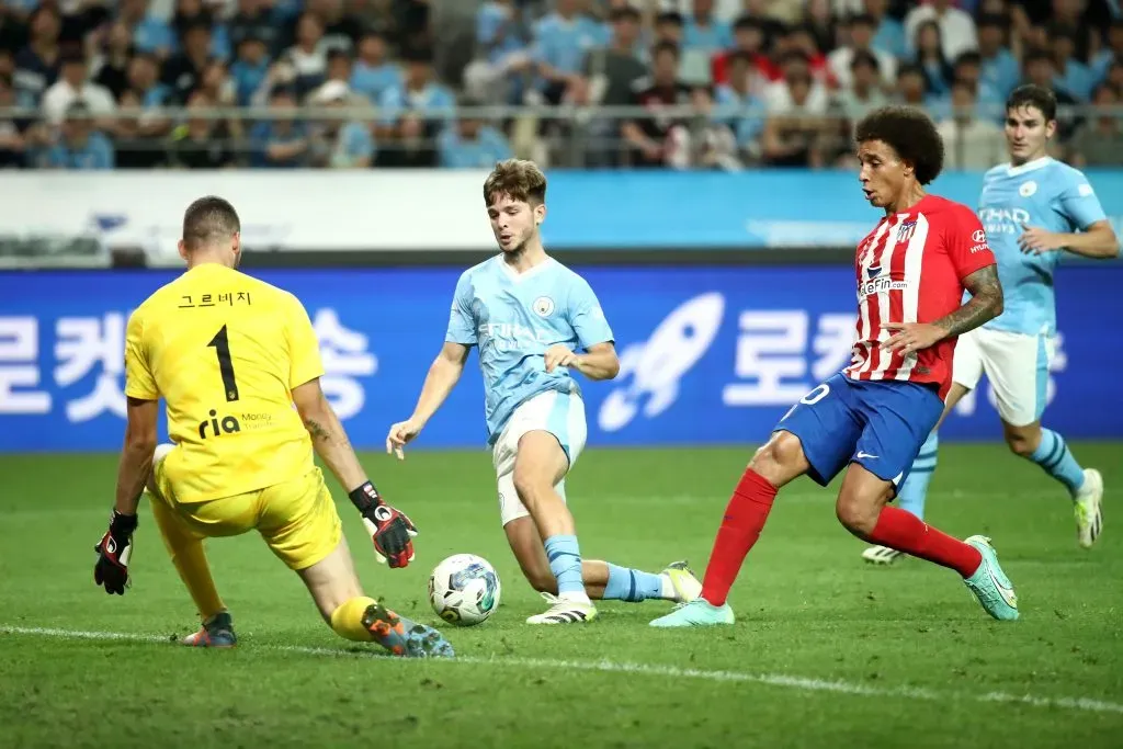Ivo Grbiç en acción por la pretemporada del Atlético Madrid ante el Manchester City. Es el reserva de Jan Oblak. (Chung Sung-Jun/Getty Images).