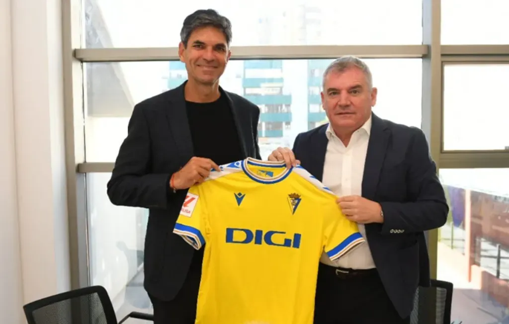 Mauricio Pellegrino firmó un contrato hasta fin de temporada con el Cádiz. Tiene 16 partidos para evitar el descenso directo. (Captura).