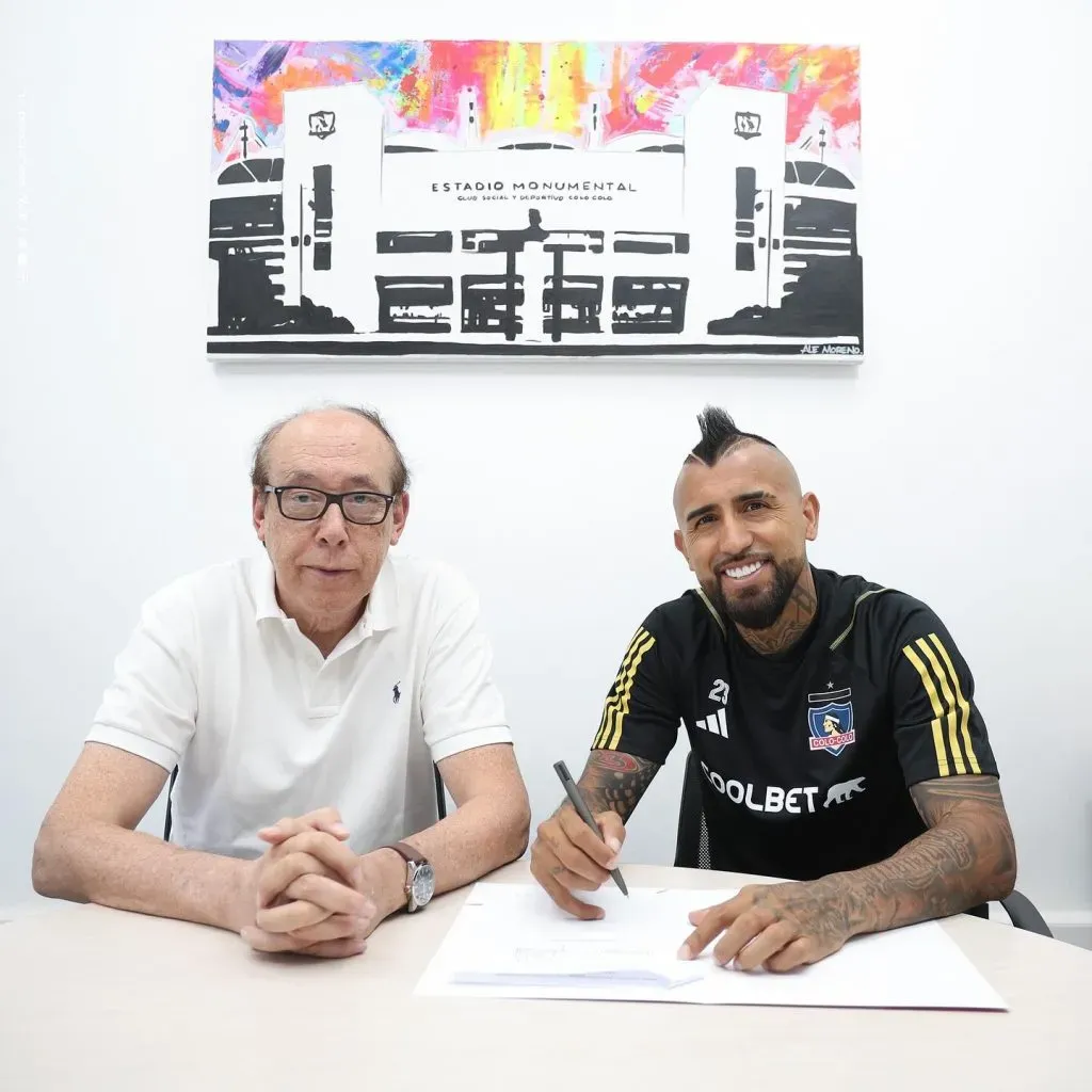 Arturo Vidal vuelve a jugar en Colo Colo tras partir en 2007. Imagen: Colo Colo.