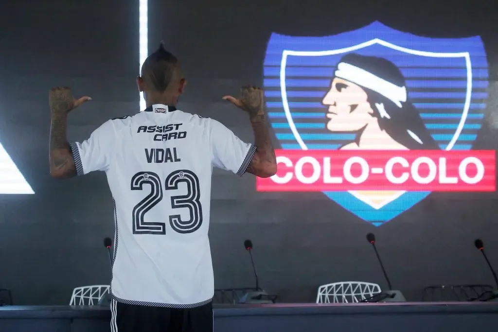 Santiago, 31 de enero de 2023
Presentacion de la nueva camiseta de Colo Colo 2024.
Jonnathan Oyarzun/Photosport