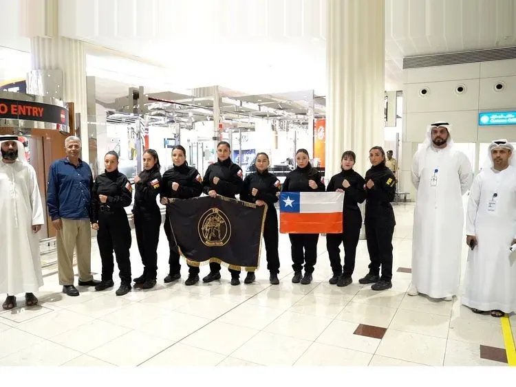 La representación de Chile en el Desafío SWAT en Emiratos Árabes (Dubai Police)