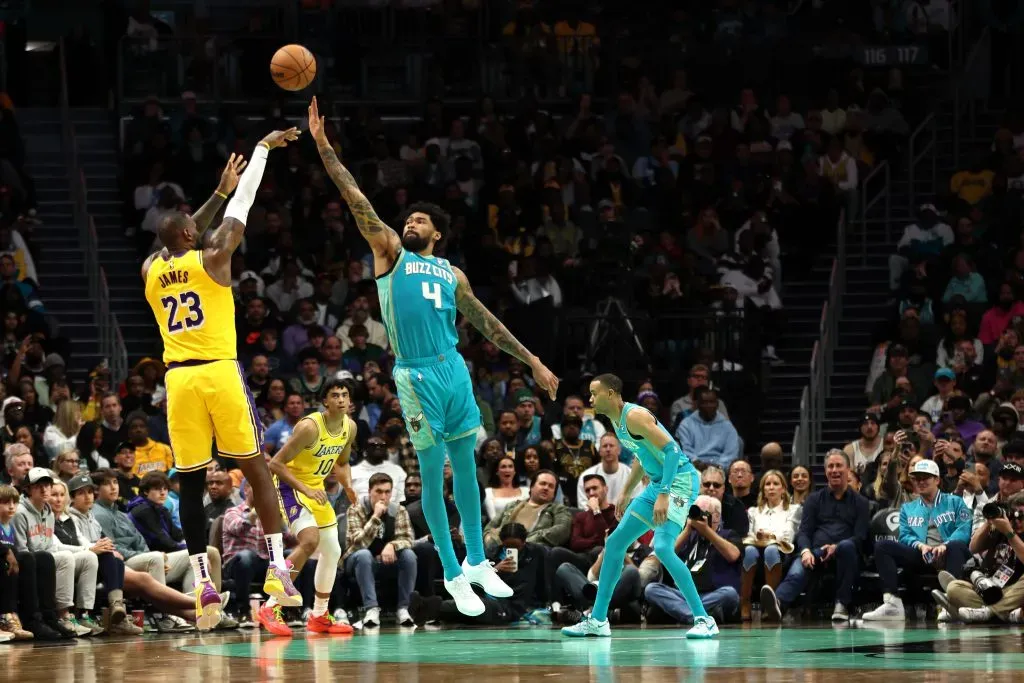 Los Lakers vienen de tres triunfos consecutivos. Imagen: Getty.