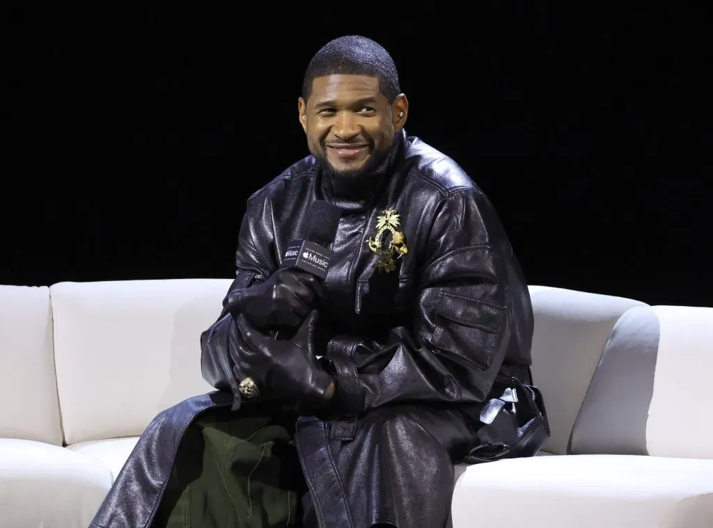 Usher estará presente en el show de medio tiempo del Super Bowl 2024. Imagen: Getty.