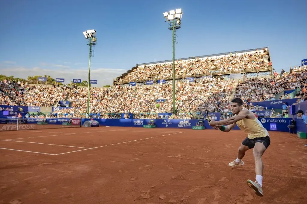 Carlos Alcaraz no pudo hacer nada ante el sólido nivel mostrado por Nicolás Jarry. Foto: Comunicaciones Argentina Open.
