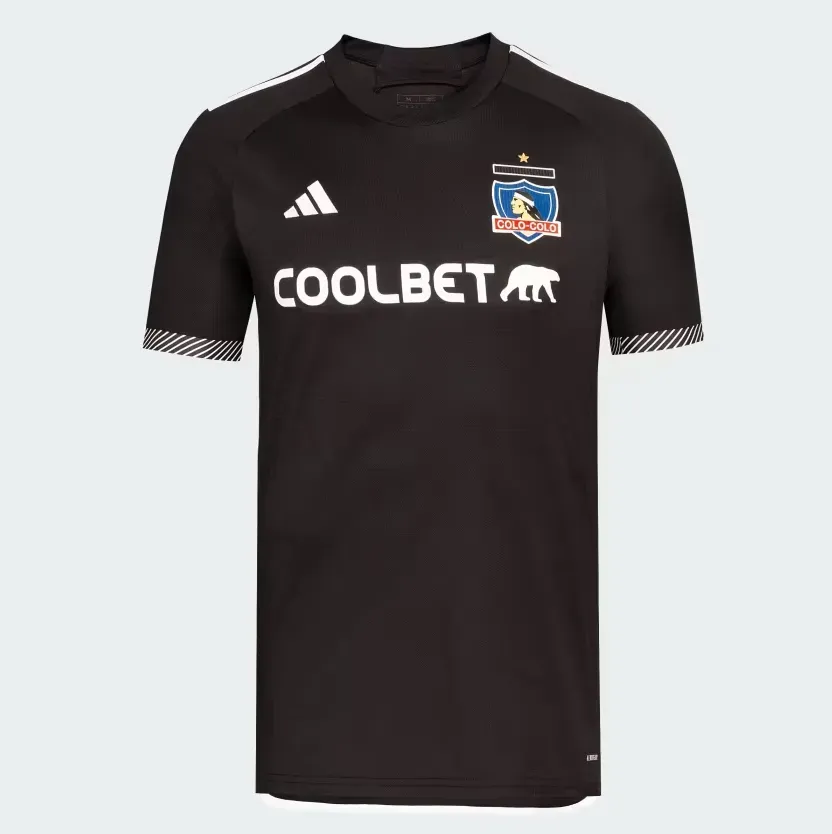 Esta es la camiseta de visita de Colo Colo para el 2024. Foto: adidas.