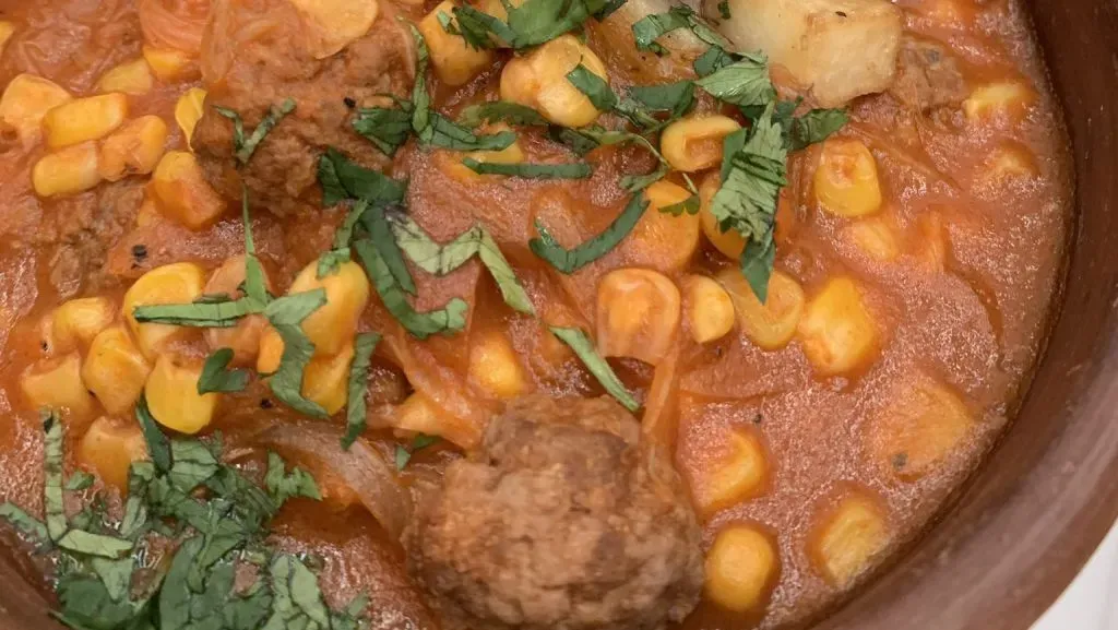 Receta de tomaticán: Un clásico de la cocina chilena.