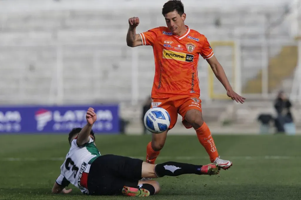 Palestino promedio en el 2023 apenas 1.476 hincha por partido en el Municipal de La Cisterna. | Foto: Photosport.