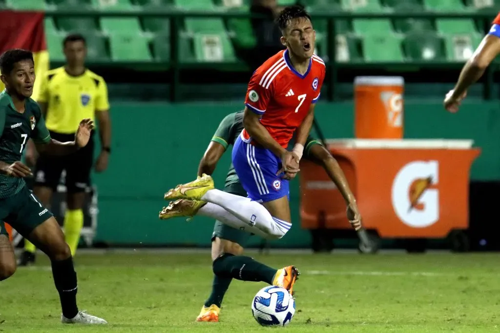 Paolo Guajardo disputó el Sudamericano Sub 20 con la Roja en 2023 de la mano de Patricio Ormazábal. (Santiago Cortes/Photosport).