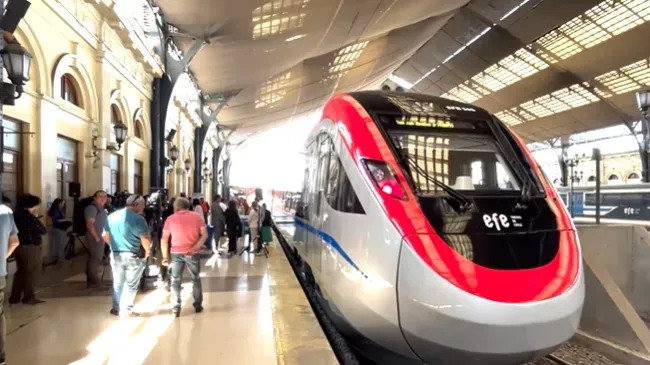 Tren rápido desde Santiago a Curicó
