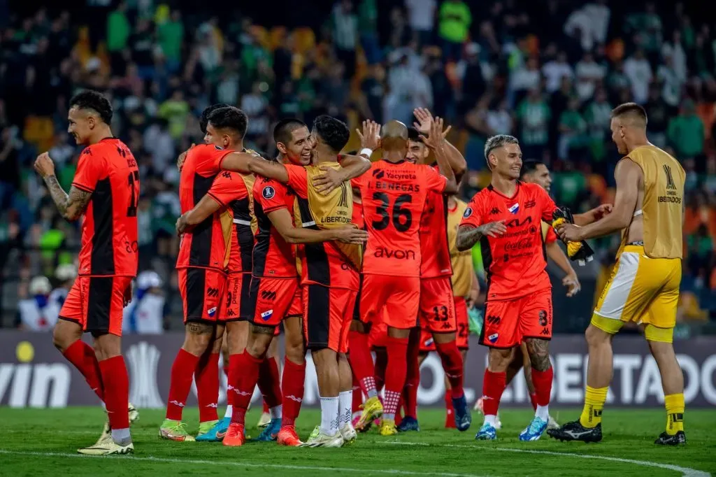 Nacional celebra su paso a la Fase 3 de Libertadores