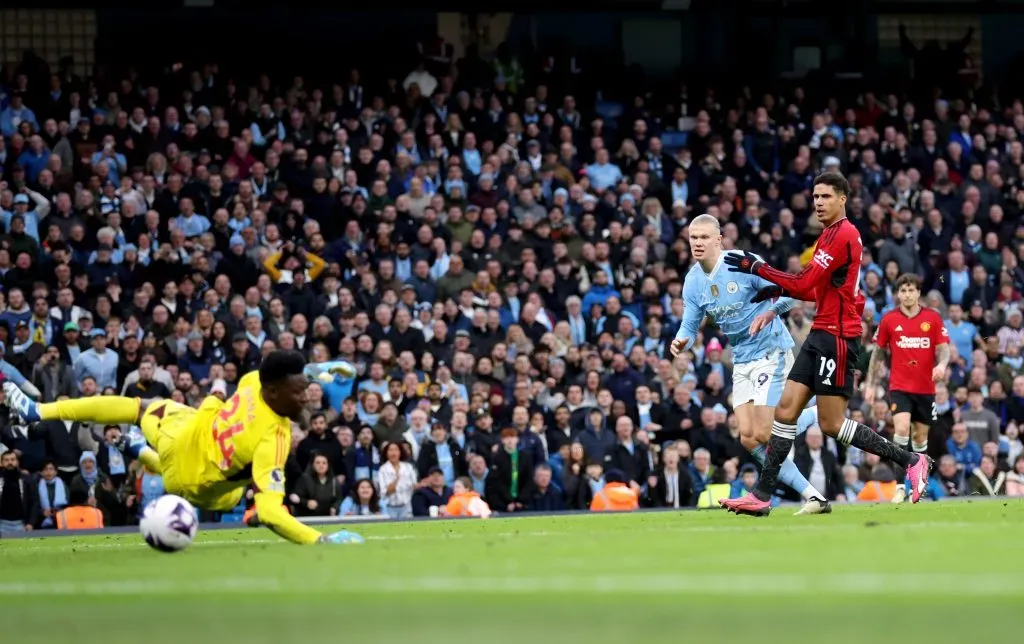 Erling Haaland es el máximo goleador de la Premier League 2023-24 con 18 goles. | Foto: Getty Images.