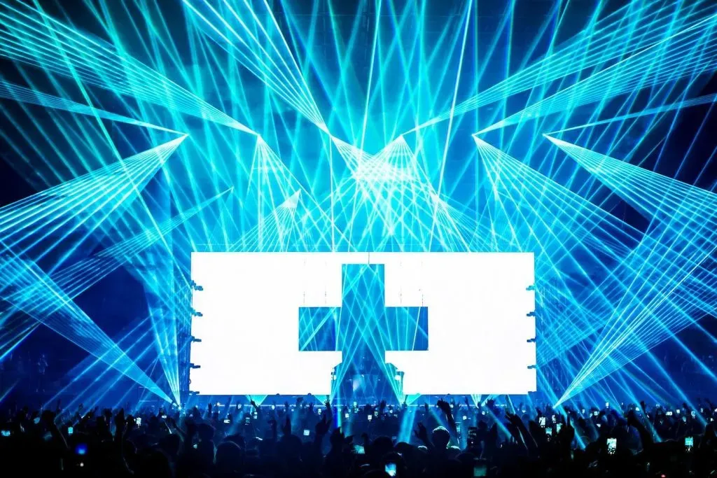 instagram.com/street_machine/