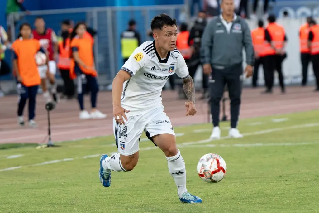 Cristián Zavala está viviendo un segundo aire en Colo Colo de la mano de Jorge Almirón. | Foto: Guillermo Salazar.