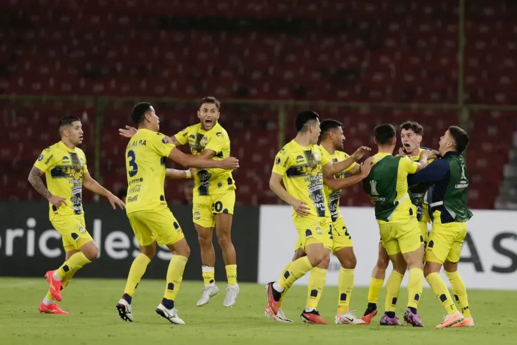 Sportivo Trinidense celebrando ante El Nacional. Foto: Conmebol Libertadores.