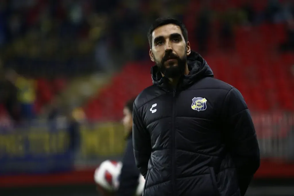 Meneghini fue despedido de Everton.