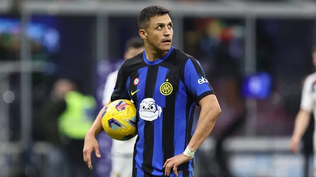 Alexis Sánchez sigue ganándose los aplausos por su momento en el Inter y ahora apunta a Champions. Foto: IMAGO.